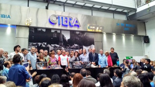 Ctera anunció un paro docente nacional para mañana: "No se toca a un maestro"