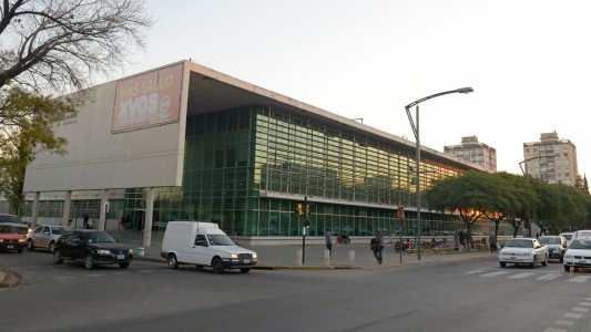 Zona oeste: quiso defender a su hermana y terminó apuñalada