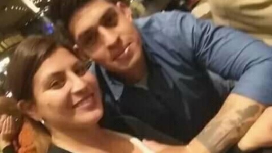 Una mujer pelea por su vida tras ser quemada por el novio
