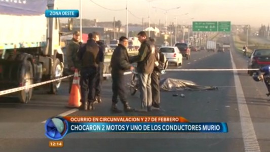 Un motociclista murió y otro resultó herido en un accidente sobre Circunvalación