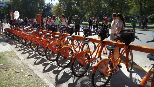 El sistema de bicicletas públicas sumará 34 nuevas estaciones en distintos barrios de la ciudad