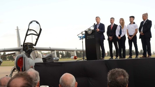 El presidente Macri anunció que impulsará la construcción de "aviones para el mundo"
