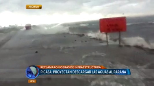 Laguna Picasa: las inundaciones ya afectan tres provincias