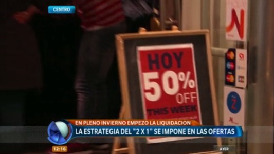 Comerciantes preocupados: las vidrieras ya muestran liquidaciones