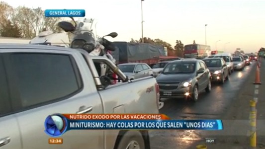 Miniturismo: hay colas por los que salen "unos días"