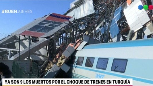 Chocó un tren de alta velocidad en Turquía: al menos nueve muertos y 50 heridos