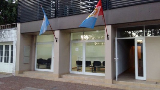 Descubrieron a un policía robando en su primera guardia en una seccional