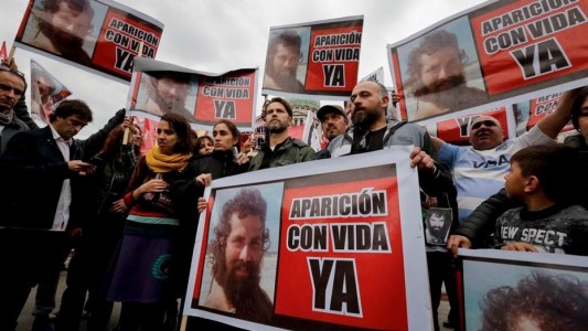 Denuncian al presidente Macri y a tres ministros por la desapareción de Santiago Maldonado