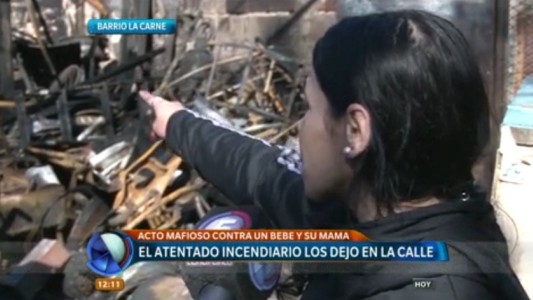Con una bomba molotov, destruyeron la vivienda de una mamá y su pequeño hijo