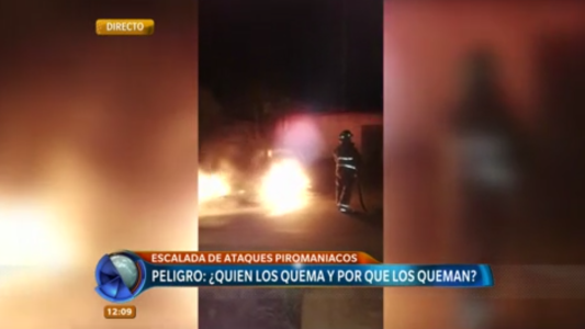 Escalada de ataques piromaníacos: ¿quién quema los autos y por qué?