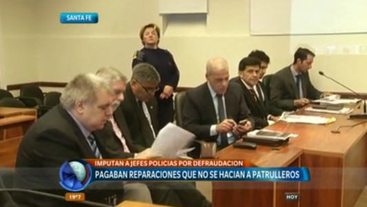 Imputaron al exjefe de la Policía Rafael Grau y a otras siete personas por asociación ilícita y defraudación
