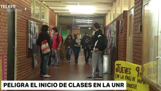 Docentes universitarios reclaman la apertura de la mesa paritaria en enero