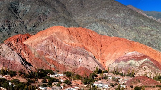 Finalmente, la Justicia impidió construir un anfiteatro en el Cerro de Siete Colores