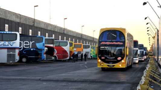 De cara al fin de semana largo, aumentan un 20 por ciento los pasajes de micros de larga distancia