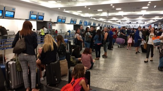 Se levantó el paro de pilotos