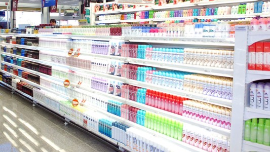 La Anmat prohibió la venta de más de 40 cosméticos, de los cuales 11 son para niños