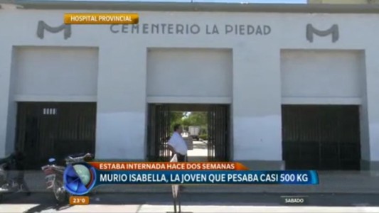 Murió Isabella, la joven que pesaba casi 500 kilos