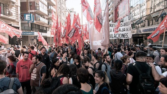 Cortes y un fuerte operativo de seguridad por la reforma previsional