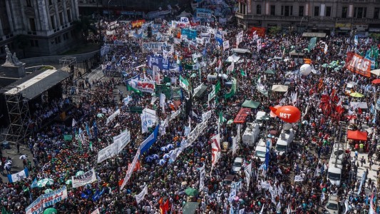 Jornada de paro y movilización contra la reforma previsional en todo el país