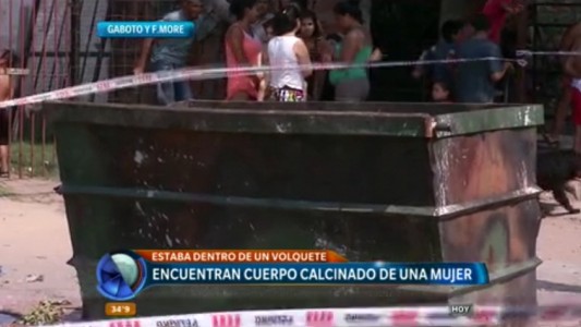 Encuentran el cuerpo calcinado de una mujer dentro de un volquete