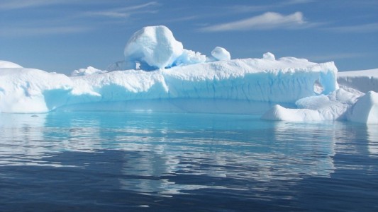 Un gigantesco iceberg se desprenderá de la Antártida