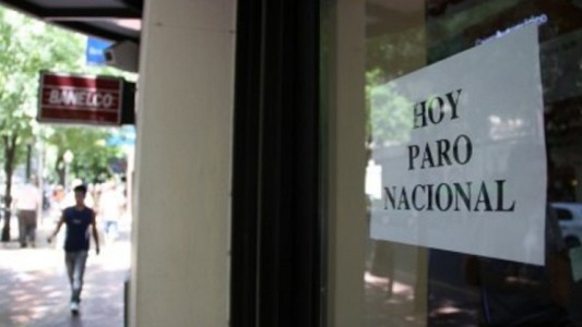 Comenzó el paro bancario en todo el país