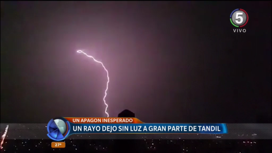 Impactante registro de un rayo que dejó sin luz a gran parte de Tandil