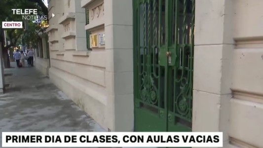 Paro docente: primer día de clases, con aulas vacías