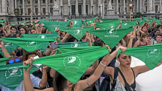 Arranca el debate por la despenalización del aborto: expondrán expertos y famosos