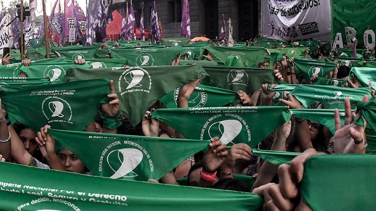 Debate por el aborto: comienza la quinta audiencia con posturas intercaladas