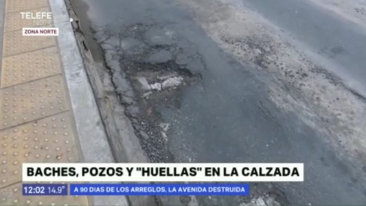 Carril del metrobus: pozos y baches a tres meses de su última reparación