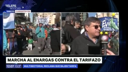 Marcha en contra del tarifazo frente a Enargas