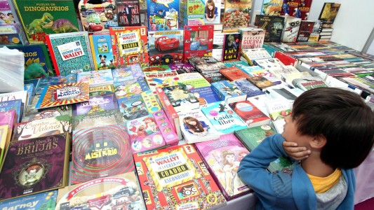 Después de una década, vuelve a Rosario la Feria Internacional del Libro