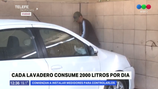 Comienzan a colocar medidores de agua en lavaderos de avenida Pellegrini