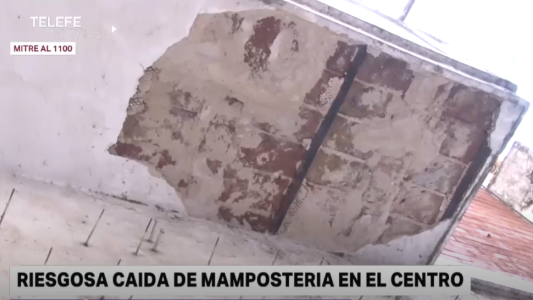 Cayó pesada mampostería una casa del microcentro