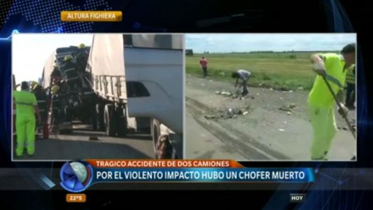 Trágico accidente de dos camiones en la autopista a Buenos Aires