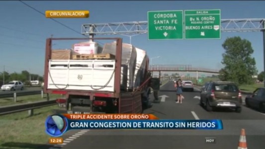 Triple choque en Circunvalación y Oroño
