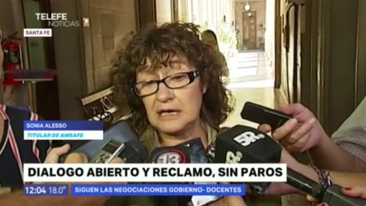 Sin acuerdo: docentes rechazaron el aumento por decreto y exigieron convocatoria a paritarias