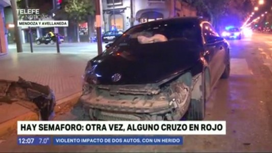 Barrio Echesortu: violento choque entre dos vehículos