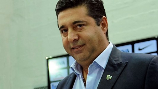 Angelici renunció a la AFA y agravó la crisis institucional que sufre la entidad