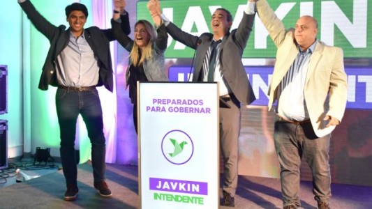 Javkin se quedó con la interna del Frente Progresista para la intendencia y Sukerman fue el más votado