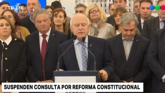 El Gobernador suspendió la consulta popular por la reforma constitucional en Santa Fe