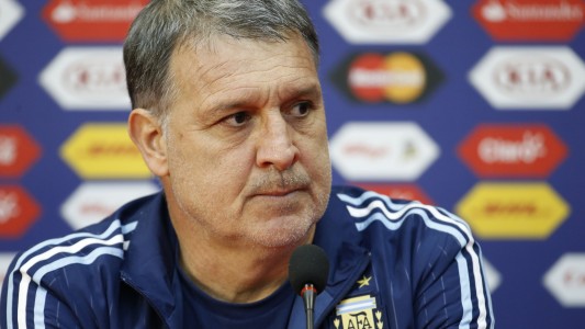 Martino habló del momento de la Selección: "Lo que pasa día a día en la sociedad se traslada al fútbol"