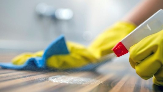 Deberá pagarle una suma millonaria a su exesposa por dedicarse casi 30 años al hogar