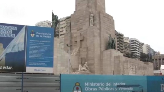 El Monumento a la Bandera y una obra... de nunca acabar