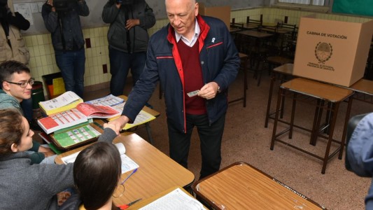 Antonio Bonfatti: "Saludo a quienes con esfuerzo llevan adelante el comicio en estas condiciones"