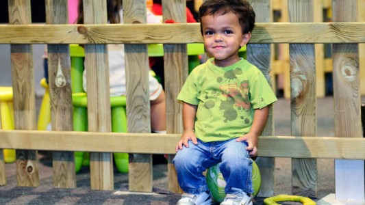 Un fármaco en fase de investigación demostró estimular el crecimiento en niños con enanismo