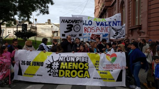 Ni un pibe menos por las drogas: Rosario volvió a marchar contra las adicciones