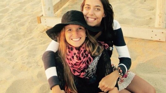 Dictaron prisión preventiva para un nuevo acusado por el crímen de las mochileras argentinas en Montañita