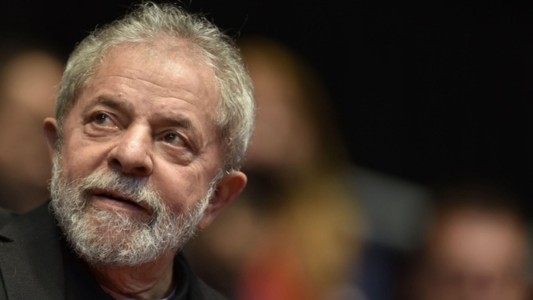 Brasil: condenaron al expresidente Lula da Silva a 9 años y medio de prisión en un caso de corrupción